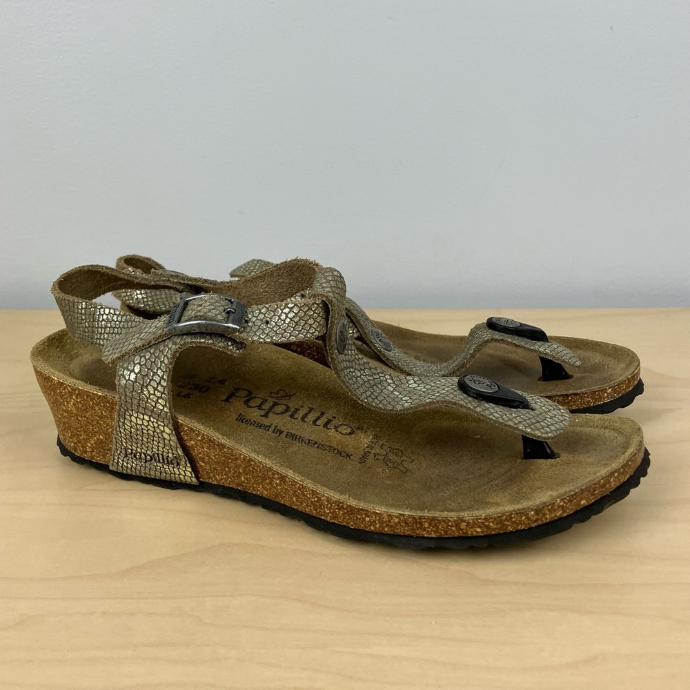 Birkenstock Papillio Women’s Size 36 / 5.0 Ashley Metallic Snake T Strap Sandals